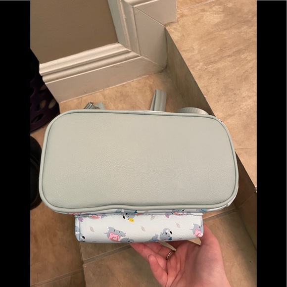 Disney Parks Excl. Dumbo Flying Elephant Light Blue Loungefly Backpack NWT - Picture 4 of 4